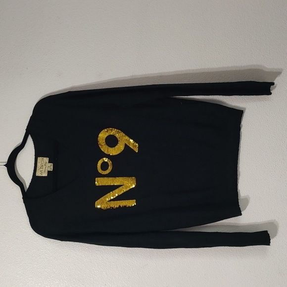 Wildfox No. 9 Black Pullover V-Neck Gold Sequins Size M - Picture 2 of 7